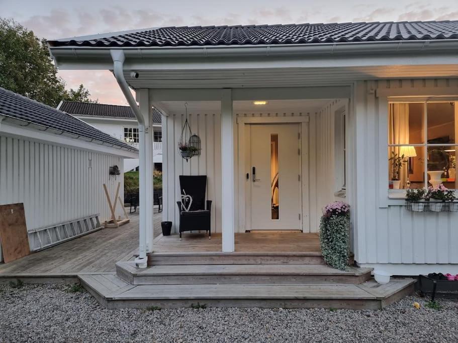 Family Friendly Villa With Sauna In The Nature 布罗斯 外观 照片