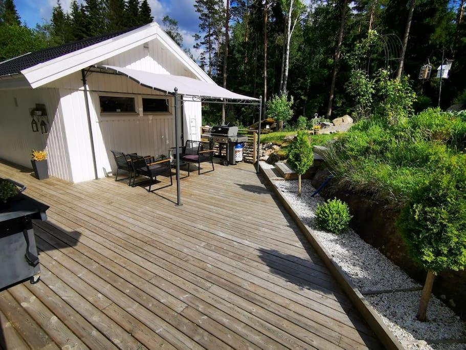 Family Friendly Villa With Sauna In The Nature 布罗斯 外观 照片