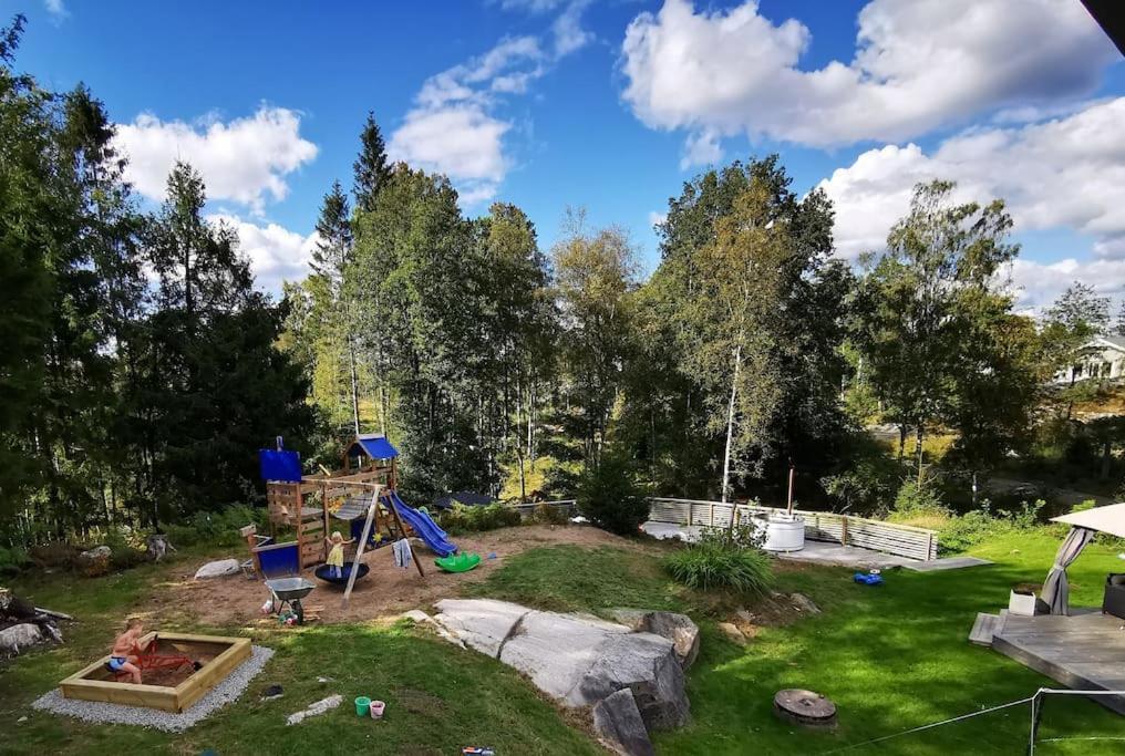 Family Friendly Villa With Sauna In The Nature 布罗斯 外观 照片