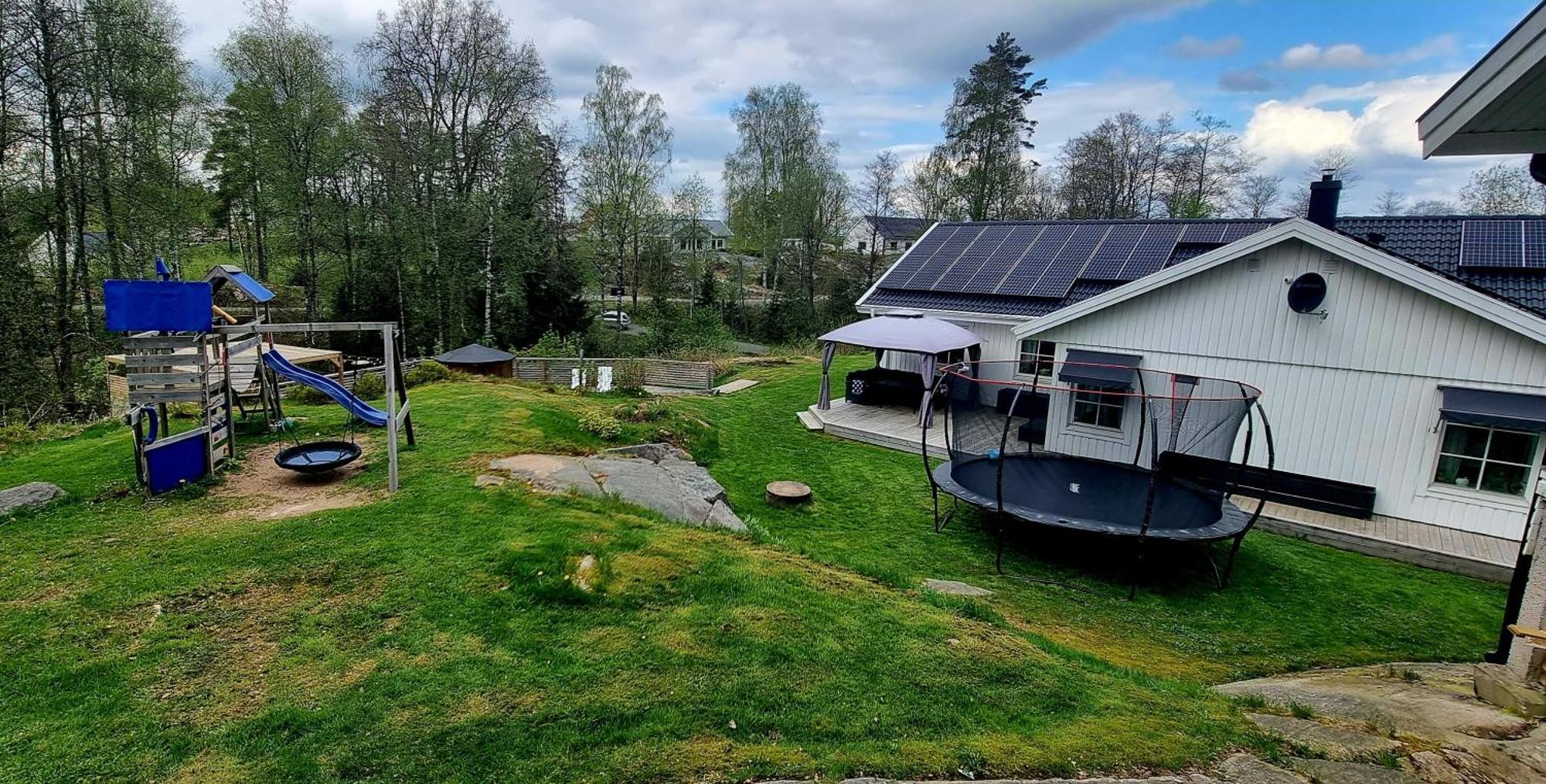 Family Friendly Villa With Sauna In The Nature 布罗斯 外观 照片
